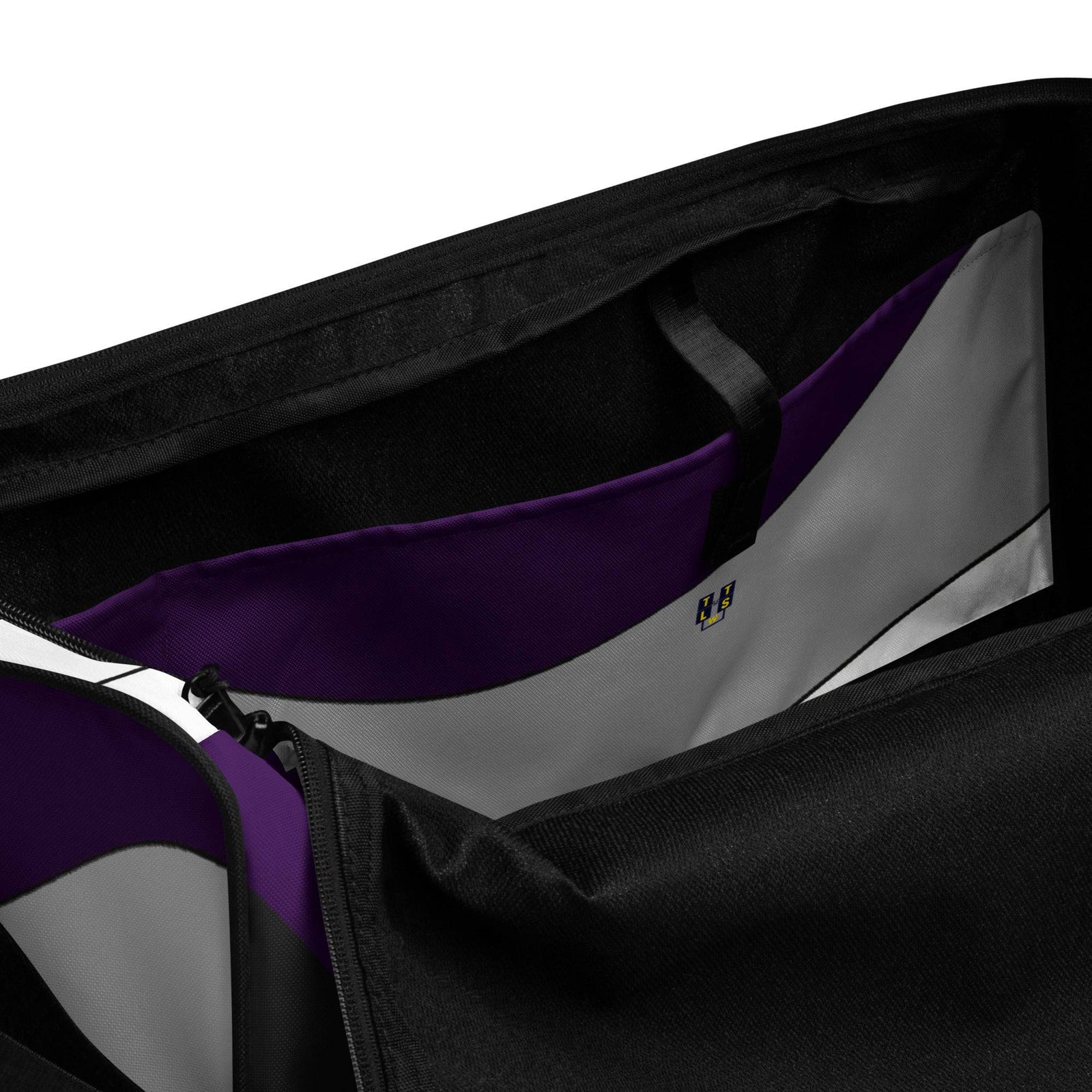 VOLY6 GO DUFFEL BAG - AKA Apparel